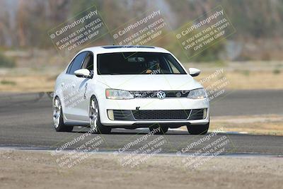 media/Sep-20-2025-Extreme Speed (Sat) [[1fcc23683c]]/Blue (Low Intermediate)/Session 1 (Sunset)/